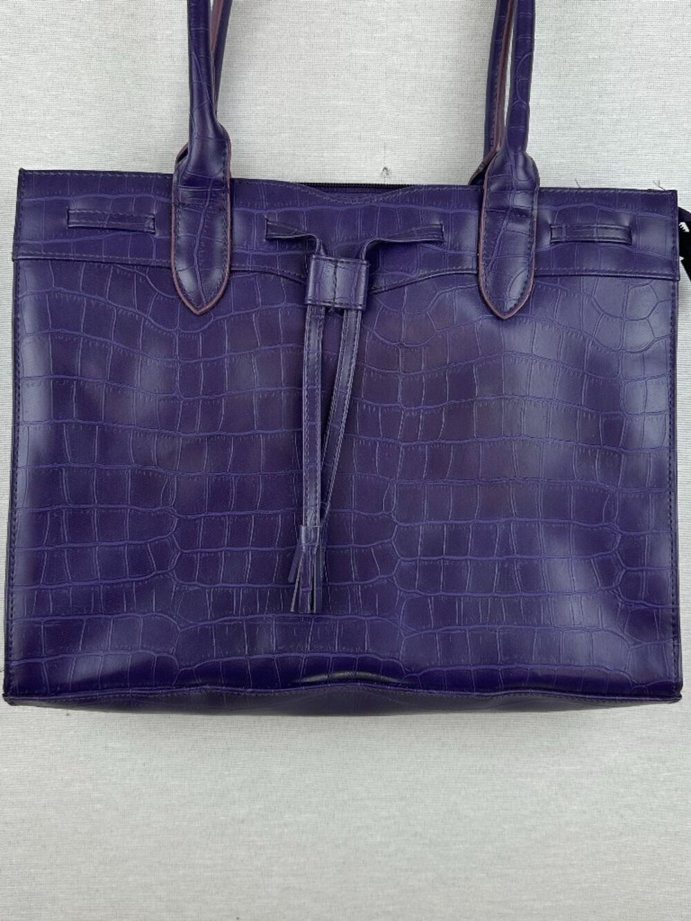 WOMEN'S PURPLE HANDBAG, FAUX CROCODILE LEATHER LONG SHOULDER STRAPS ZIP POCKETS